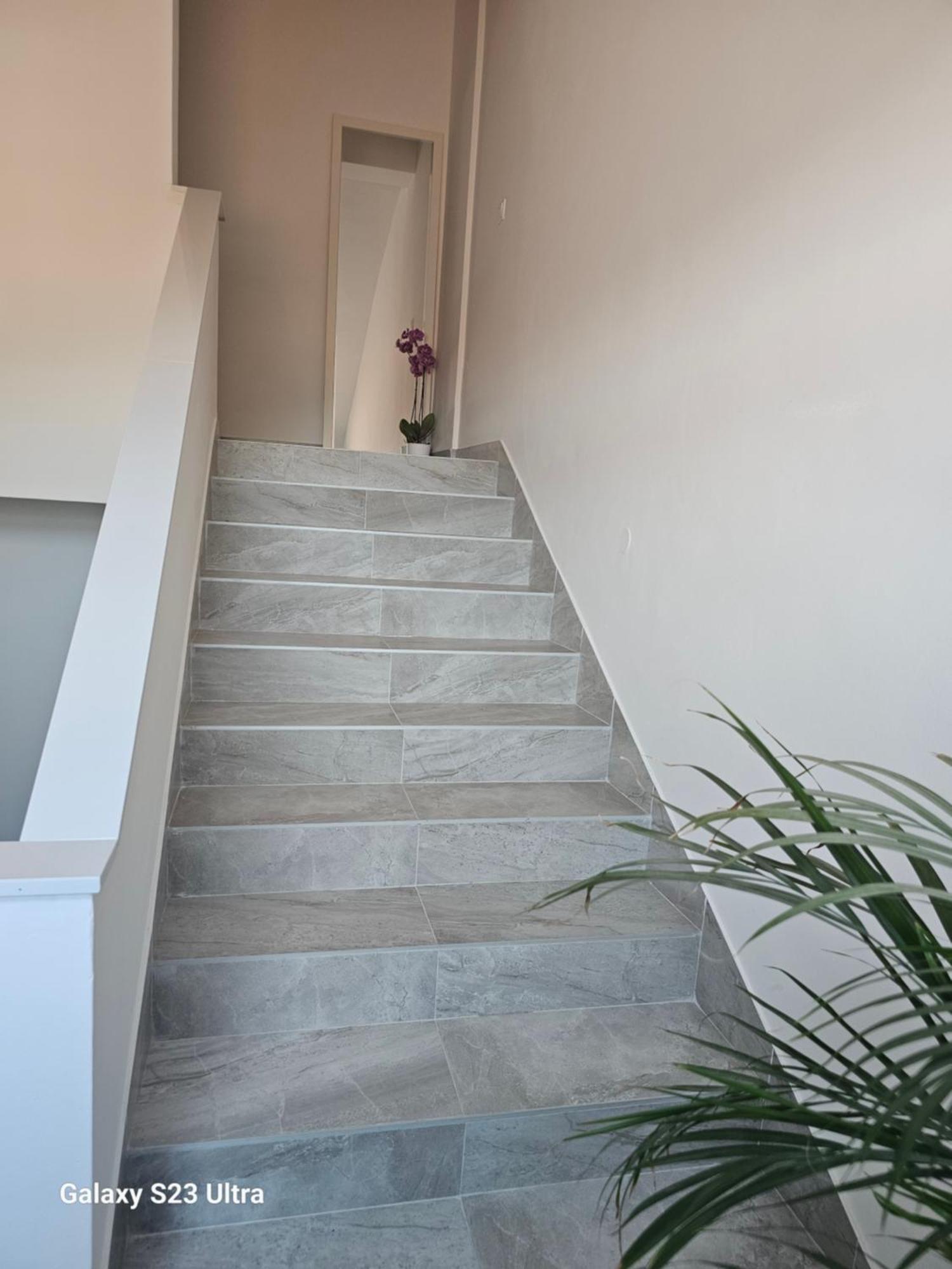 Apartmani Dianna Kaštela エクステリア 写真