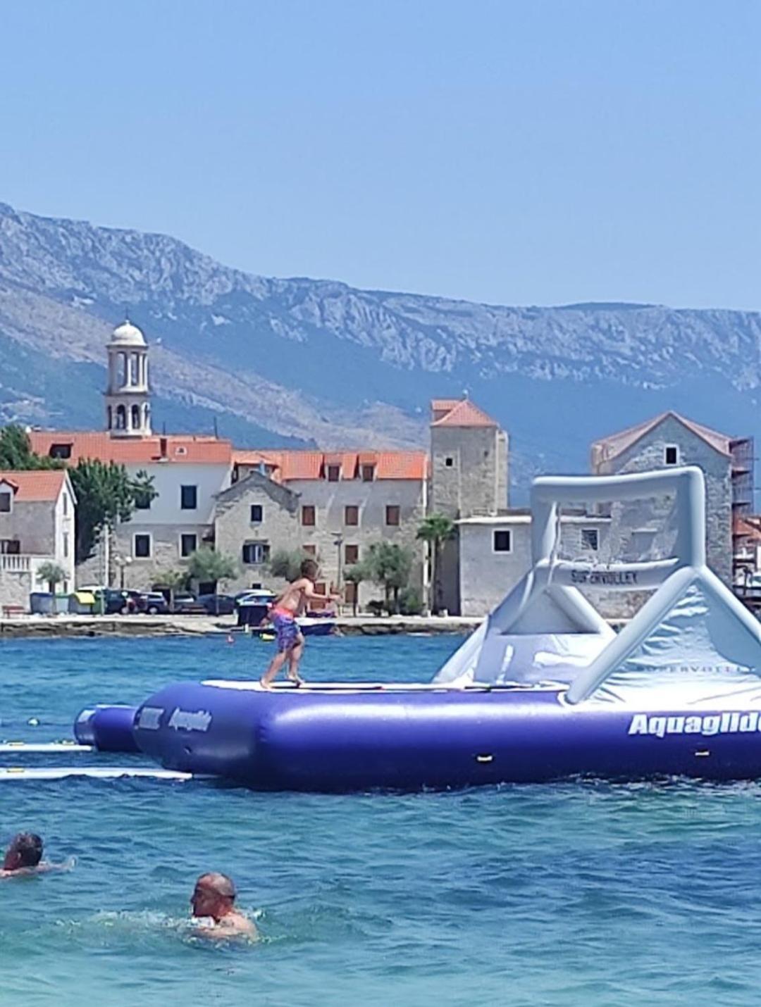 Apartmani Dianna Kaštela エクステリア 写真