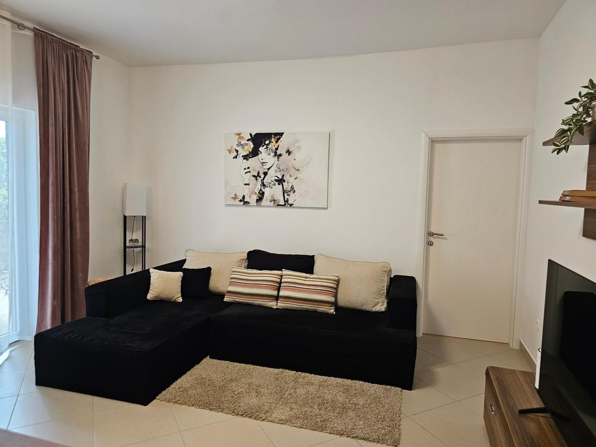 Apartmani Dianna Kaštela エクステリア 写真